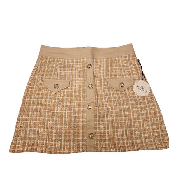 Tweed Button Mini Skirt - Picture 5 of 8